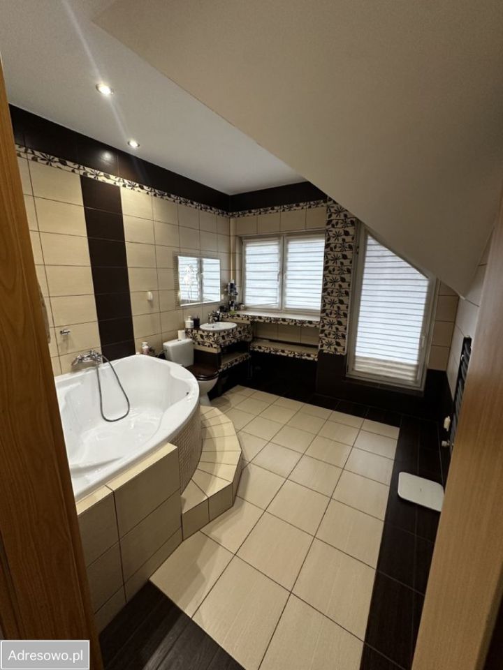 dom wolnostojący, 4 pokoje Karczowiska. Zdjęcie 8