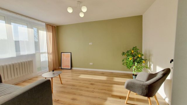 Mieszkanie 3-pokojowe Przemyśl Zasanie, ul. Biskupa Jakuba Glazera. Zdjęcie 1