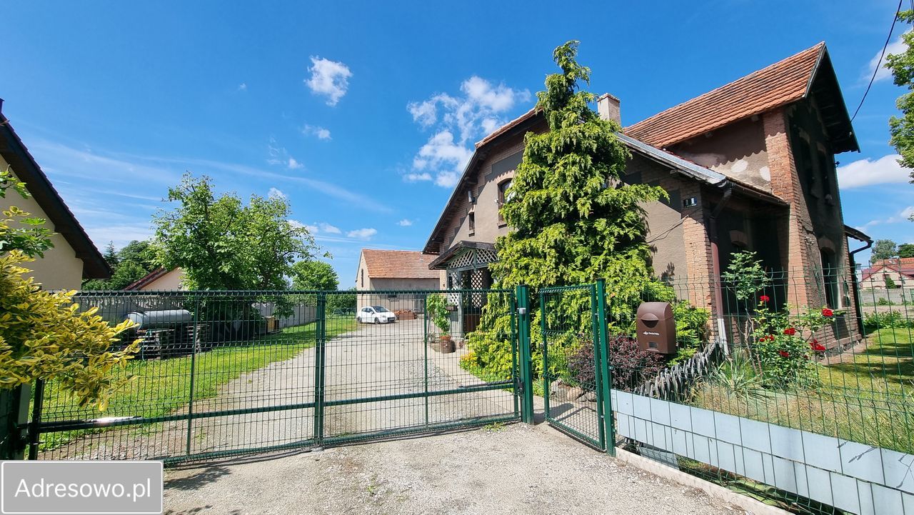 dom wolnostojący, 8 pokoi Kobylin, ul. Kolejowa. Zdjęcie 3