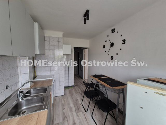 Mieszkanie 2-pokojowe Ostrowiec Świętokrzyski. Zdjęcie 2