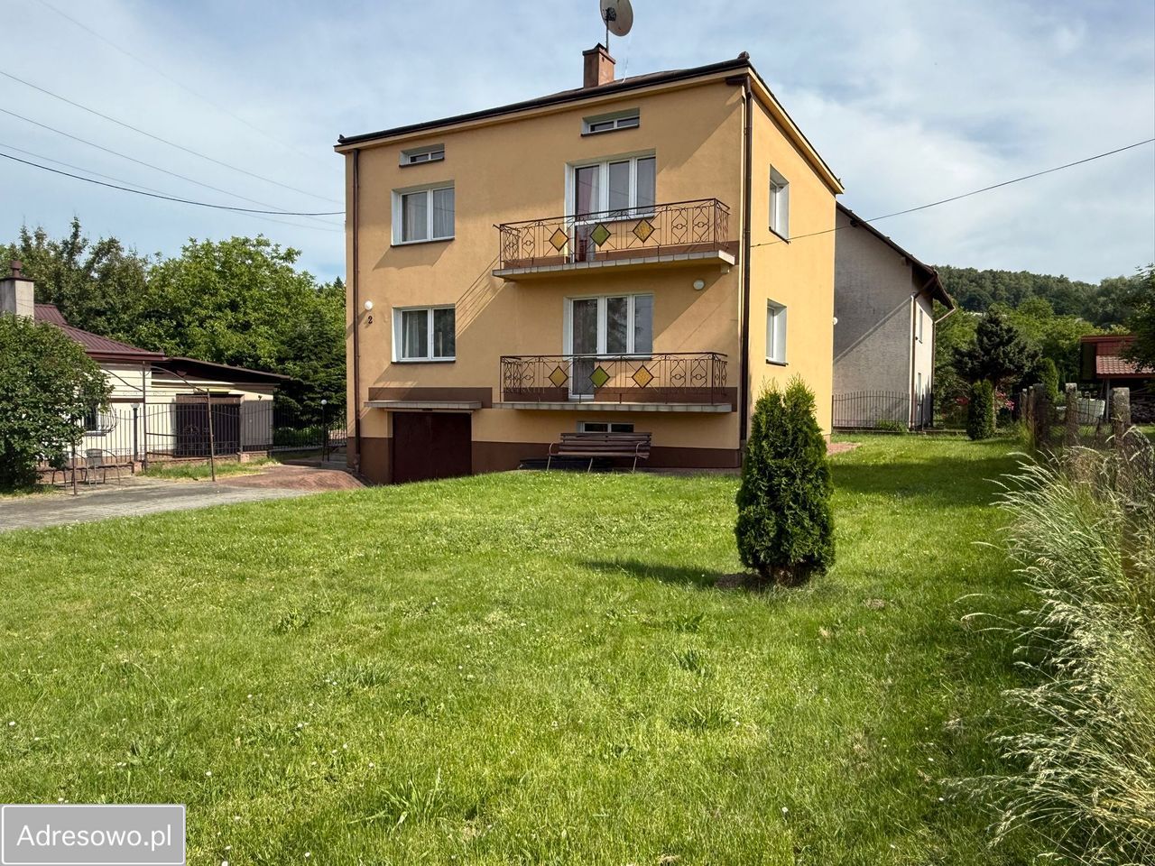 dom wolnostojący, 5 pokoi Prałkowce