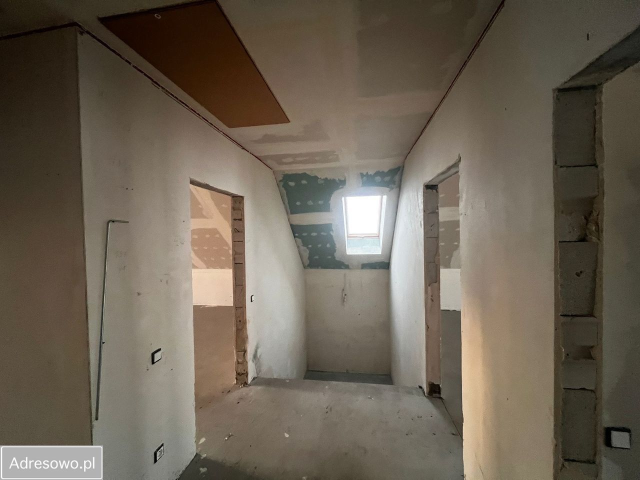 dom wolnostojący, 5 pokoi Nowa Wioska. Zdjęcie 14