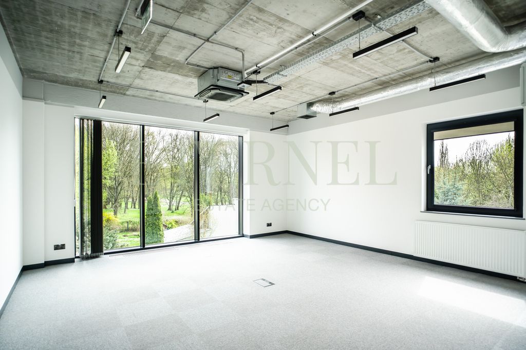 Biuro Kraków Prądnik Czerwony, al. Jana Pawła II. Zdjęcie 1