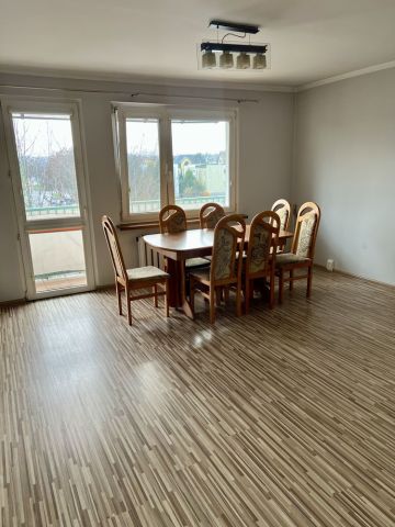 Mieszkanie 4-pokojowe Głogów, ul. Królewska. Zdjęcie 1