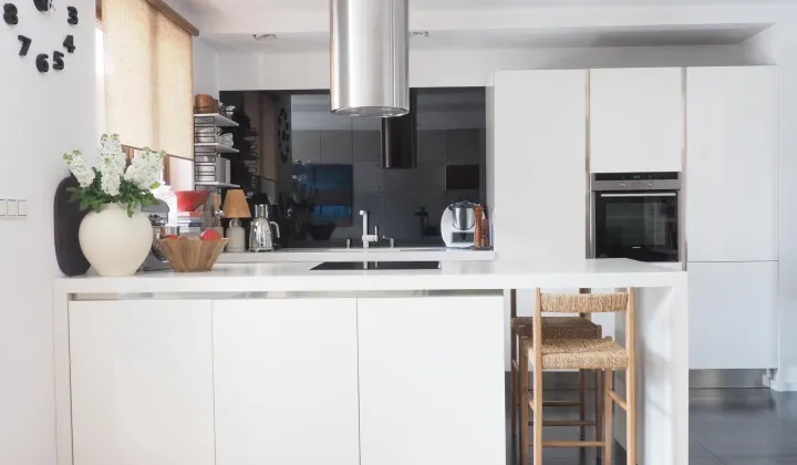 Mieszkanie 3-pokojowe Warszawa Śródmieście, ul. Pokorna