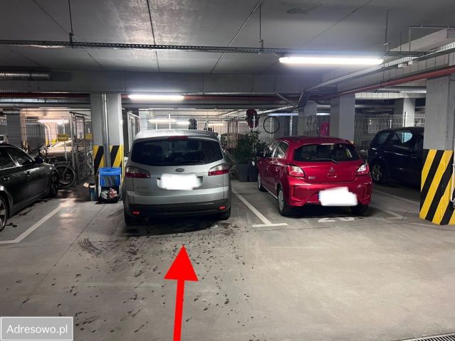 Garaż/miejsce parkingowe Środa Wielkopolska, os. Prymasa Wyszyńskiego. Zdjęcie 1