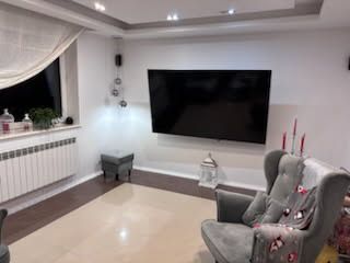 dom wolnostojący Koluszki, ul. Rynek. Zdjęcie 1