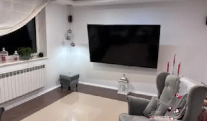 dom wolnostojący Koluszki, ul. Rynek