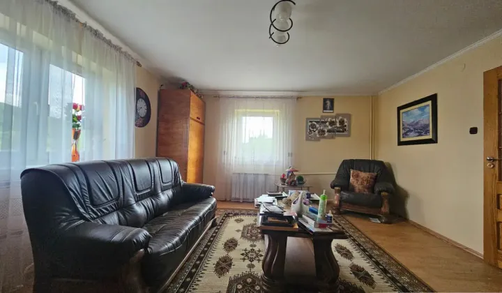 dom wolnostojący, 4 pokoje Tylawa