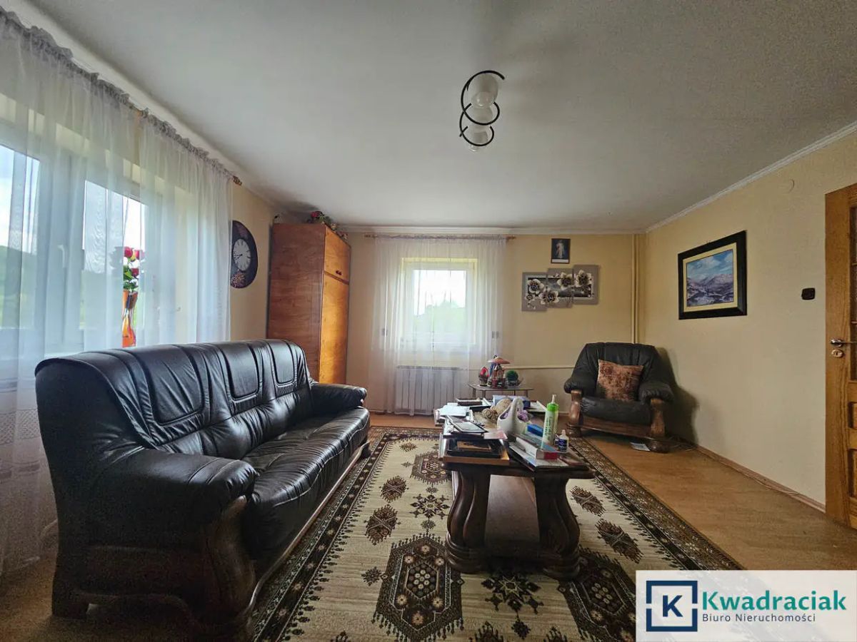 dom wolnostojący, 4 pokoje Tylawa