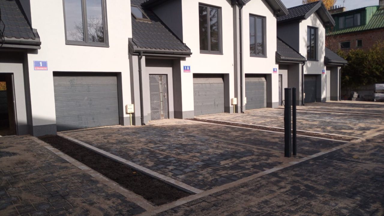 dom szeregowy, 5 pokoi Kobyłka Antolek, ul. Wincentego Pola. Zdjęcie 2