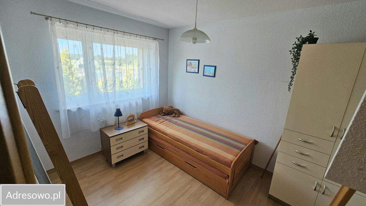 dom szeregowy, 5 pokoi Syców. Zdjęcie 10