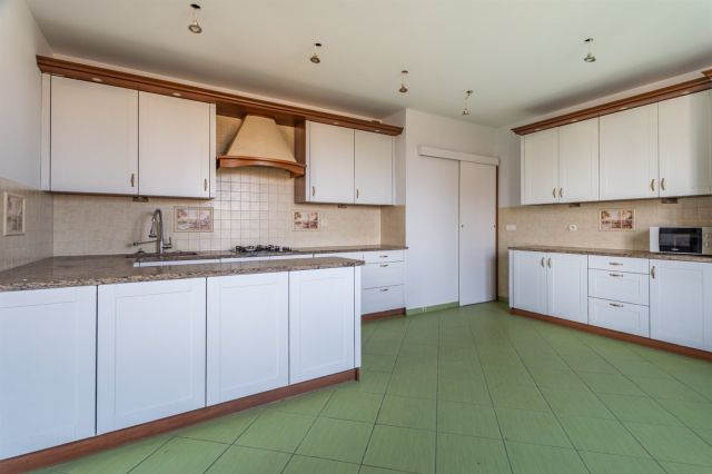 dom wolnostojący, 14 pokoi Wolin, ul. Wiejska. Zdjęcie 20