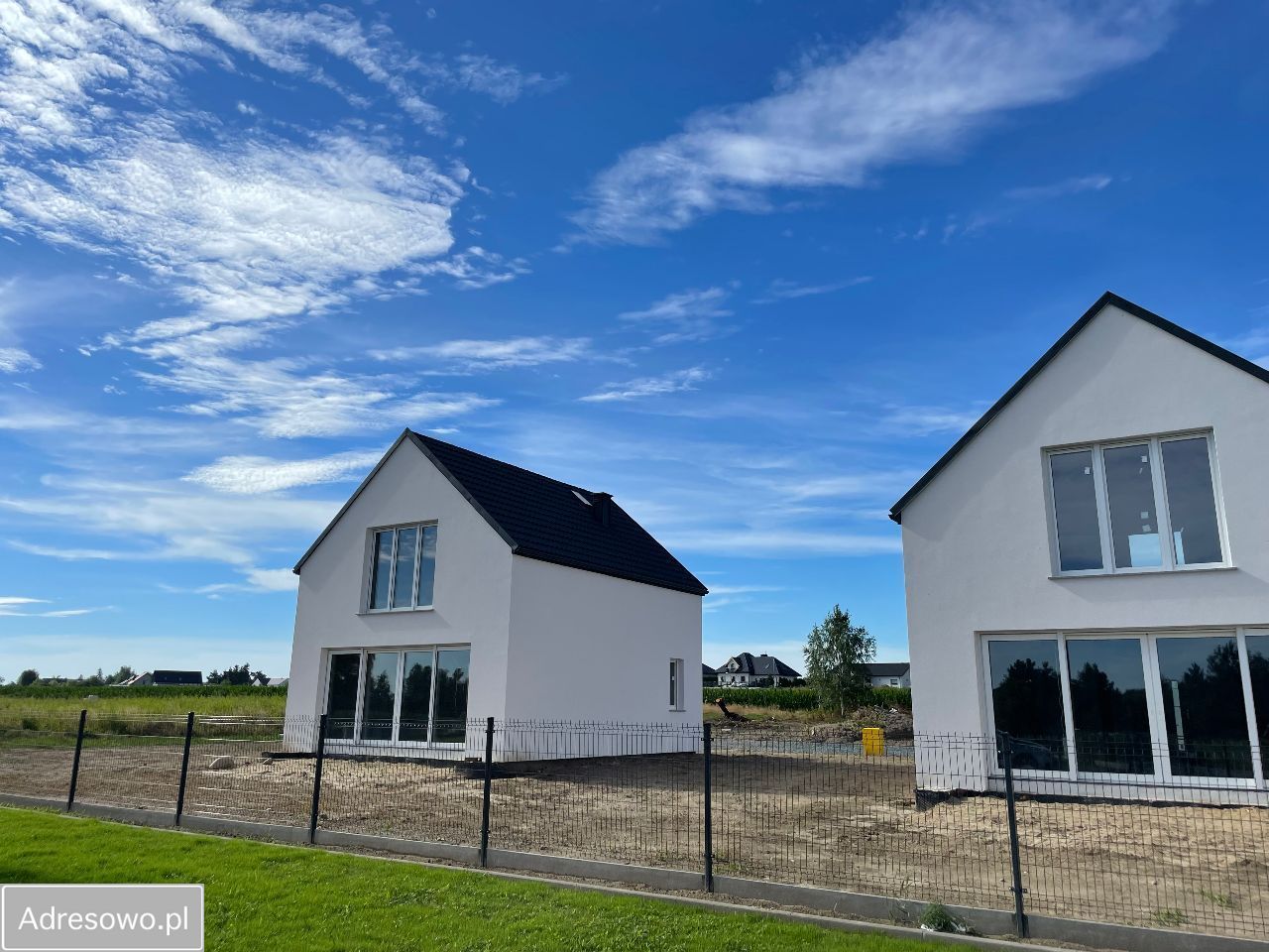 dom wolnostojący, 4 pokoje Kobylice. Zdjęcie 2