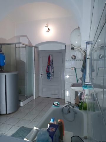 dom wolnostojący, 10 pokoi Jaźwina. Zdjęcie 12