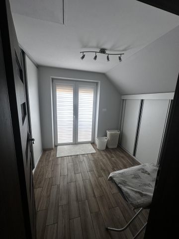 dom wolnostojący Złotniki. Zdjęcie 23