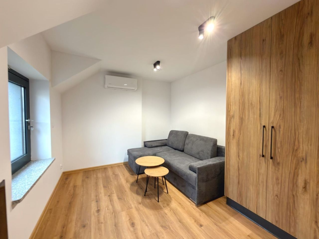 Mieszkanie 1-pokojowe Nysa, ul. Wita Stwosza. Zdjęcie 3