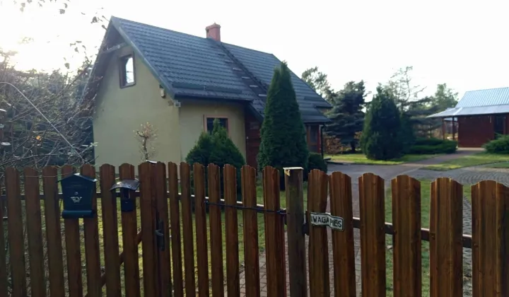 dom wolnostojący, 4 pokoje Płozy