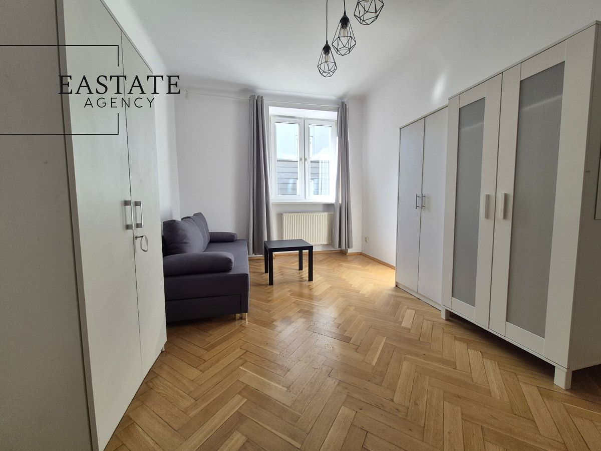 Mieszkanie 2-pokojowe Warszawa Śródmieście, ul. Juliana Smulikowskiego. Zdjęcie 3