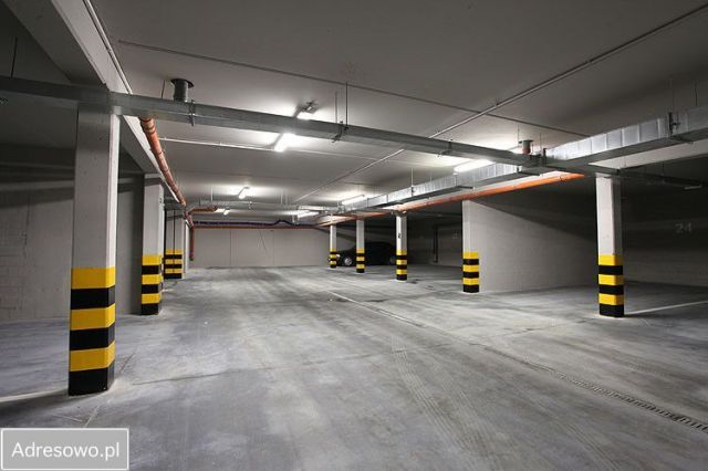 Garaż/miejsce parkingowe Bydgoszcz, ul. Świętej Trójcy. Zdjęcie 1