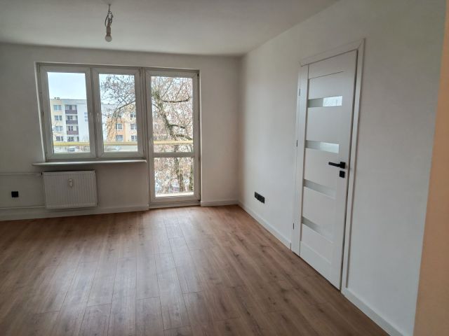 Mieszkanie 3-pokojowe Puławy, ul. Leśna. Zdjęcie 1