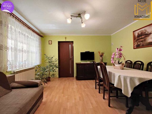 dom, 2 pokoje Bełchatów, ul. Leśna. Zdjęcie 1
