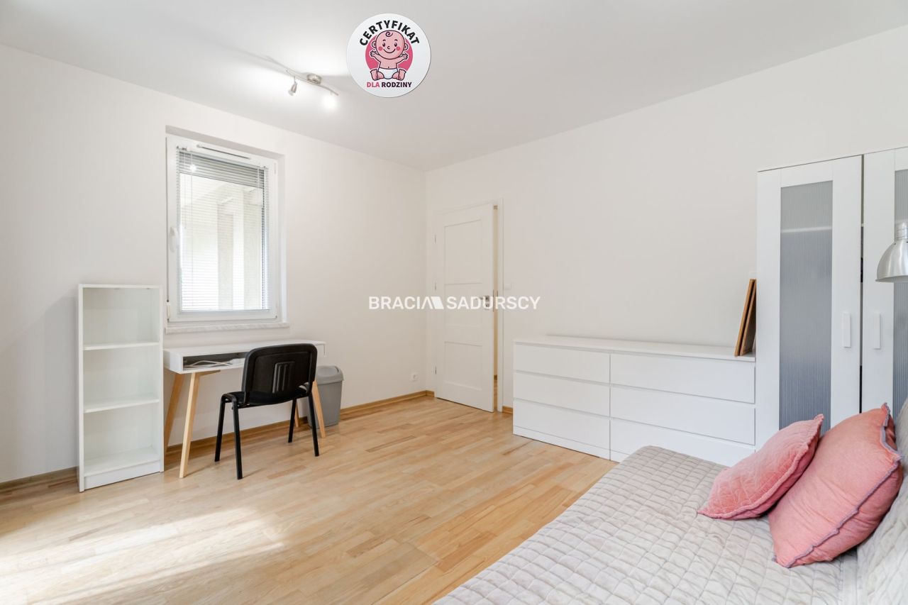 Mieszkanie 3-pokojowe Kraków Dębniki, ul. Obozowa. Zdjęcie 1