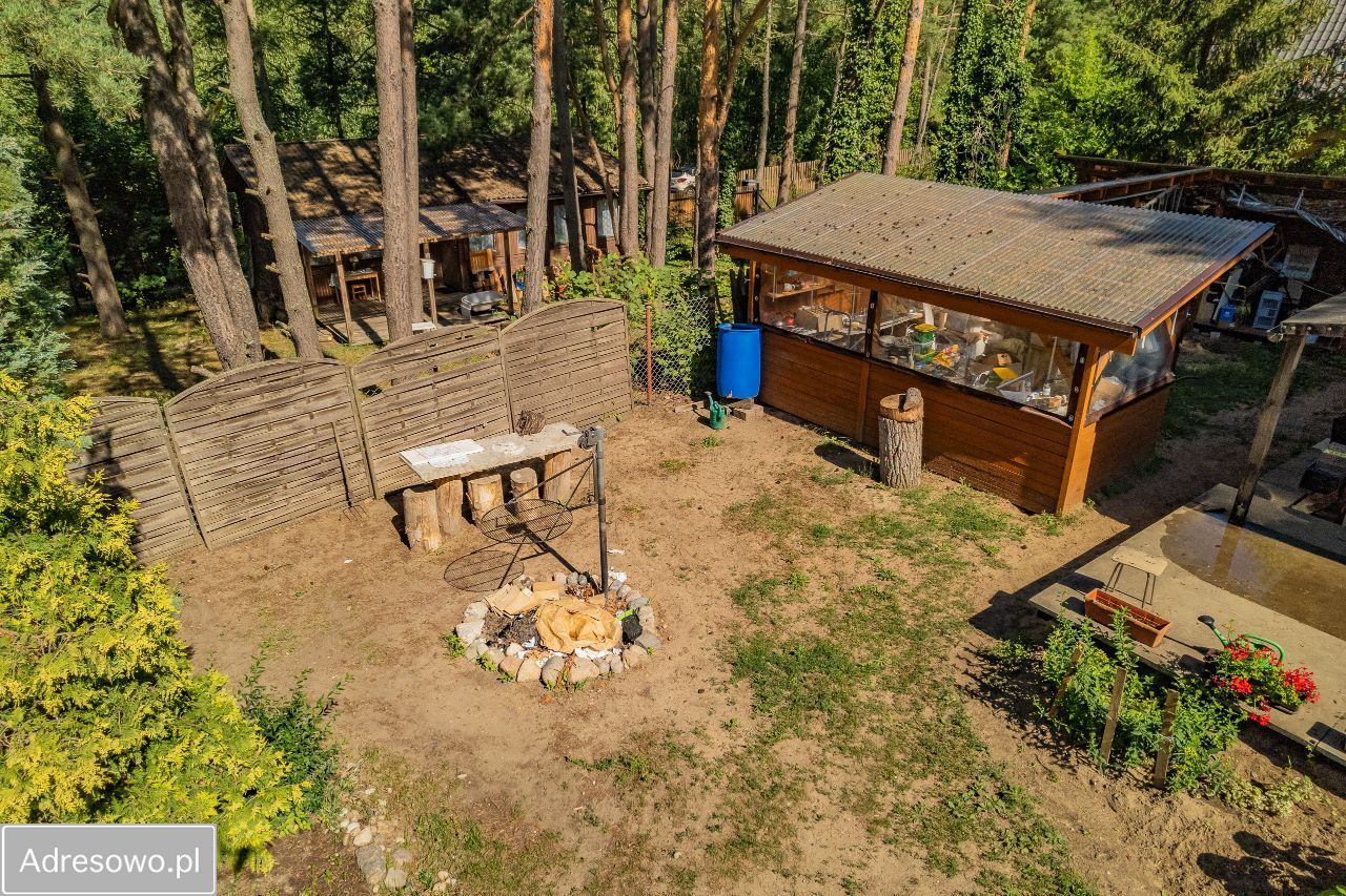 dom wolnostojący, 3 pokoje Pluski. Zdjęcie 4