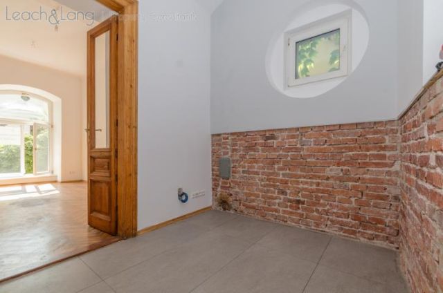 Lokal Kraków Stare Miasto, ul. Karmelicka. Zdjęcie 5