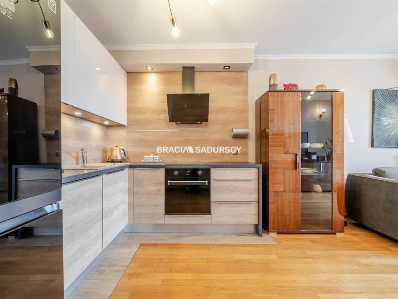 Mieszkanie 3-pokojowe Kraków Stare Miasto, al. 29 Listopada. Zdjęcie 2