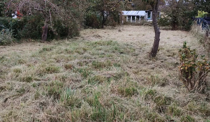 Działka rod Trzebiatów Centrum, ul. Dworcowa