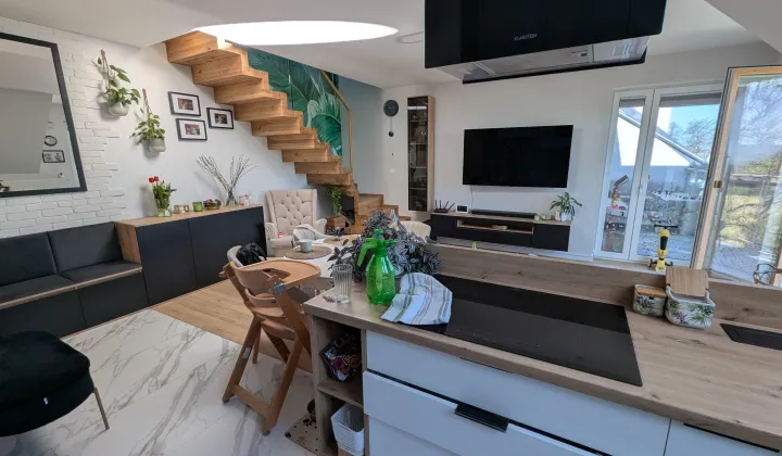 Mieszkanie 5-pokojowe Wrocław Oporów, ul. Ibn Siny Awicenny