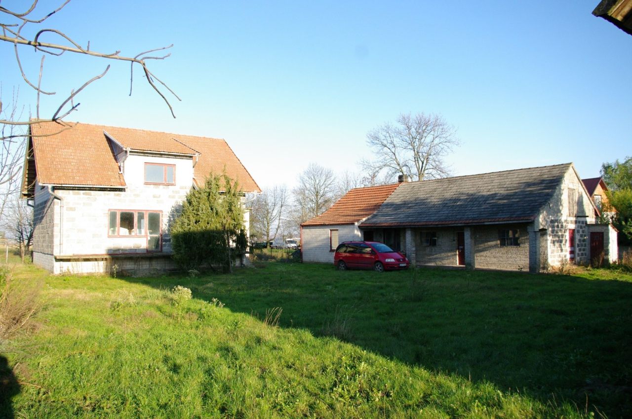 dom wolnostojący, 5 pokoi Pińczów