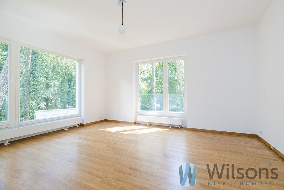 dom wolnostojący, 11 pokoi Podkowa Leśna, ul. Bukowa. Zdjęcie 15