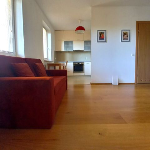 Mieszkanie 2-pokojowe Warszawa Praga-Południe, ul. Omulewska. Zdjęcie 1