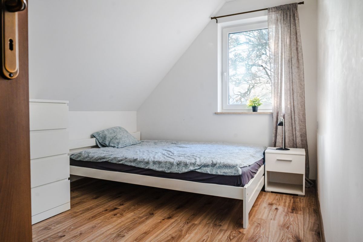 dom wolnostojący, 4 pokoje Rozwalewo. Zdjęcie 14