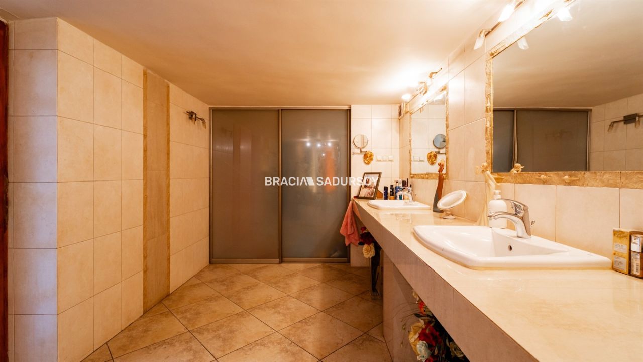 dom wolnostojący, 6 pokoi Bochnia, ul. Nad Babicą. Zdjęcie 36