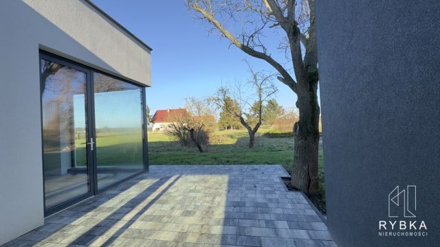 dom wolnostojący, 4 pokoje Komorze. Zdjęcie 7