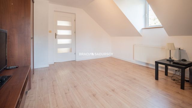 dom wolnostojący, 6 pokoi Gnatowice. Zdjęcie 21