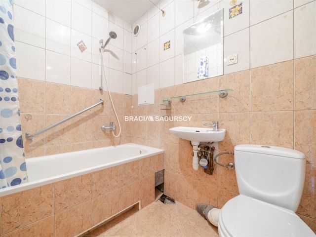 Mieszkanie 2-pokojowe Kraków Mistrzejowice, os. Bohaterów Września. Zdjęcie 9