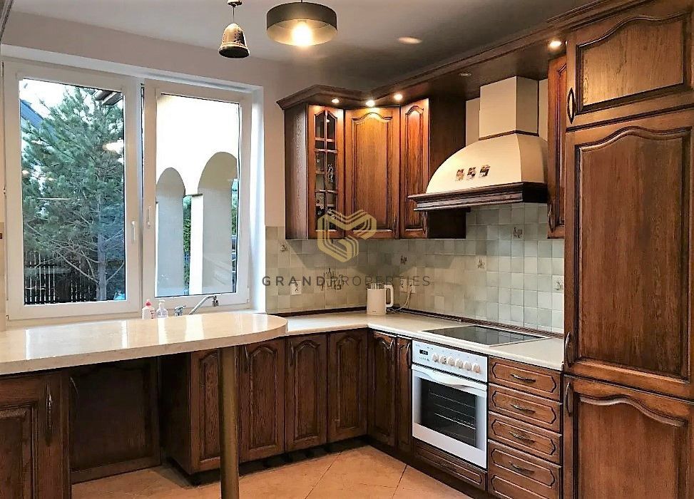 dom wolnostojący, 7 pokoi Warszawa Wawer. Zdjęcie 6