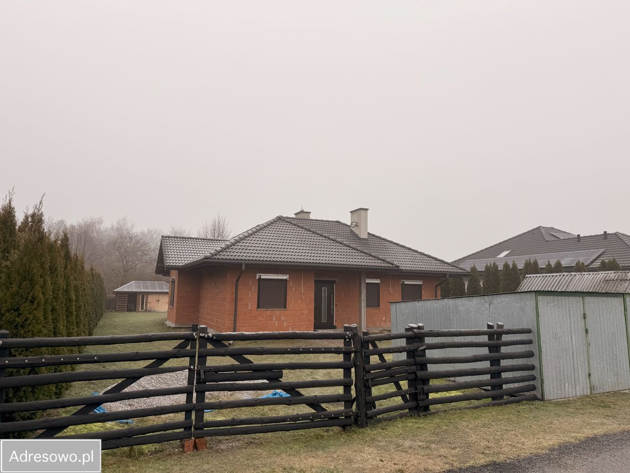 dom wolnostojący, 4 pokoje Grabowiec. Zdjęcie 18