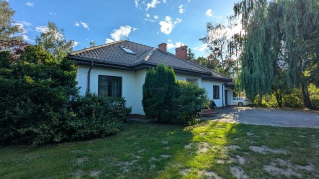 dom wolnostojący, 6 pokoi Piaseczno. Zdjęcie 2