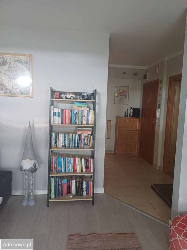 Mieszkanie 4-pokojowe Mikołajki, ul. Złotych Kłosów. Zdjęcie 3
