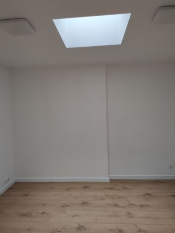 Mieszkanie 4-pokojowe Świebodzice, ul. Kolejowa. Zdjęcie 13