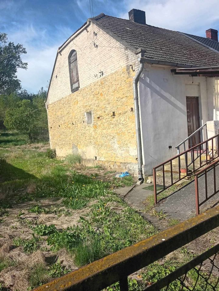 bliźniak, 2 pokoje Ćmielów Podkościele, ul. Mariana Raciborskiego. Zdjęcie 4