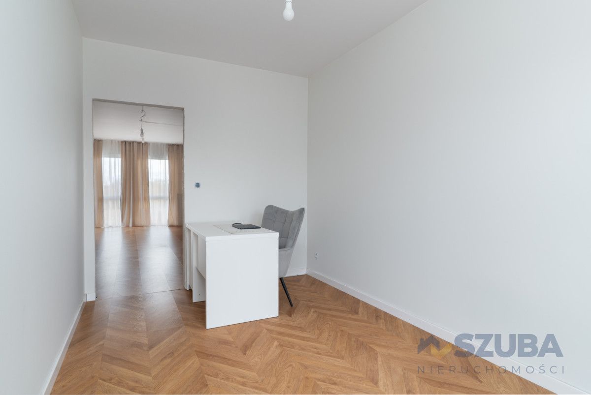 Mieszkanie 3-pokojowe Piastów. Zdjęcie 3