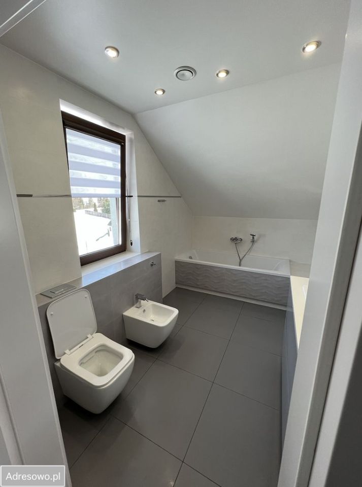 dom wolnostojący, 5 pokoi Zawoja. Zdjęcie 12