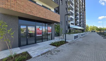 Nieruchomość komercyjna do wynajęcia bez pośredników 
 
 ul. Bezpieczna 
 
 Wrocław Różanka - Widok 5