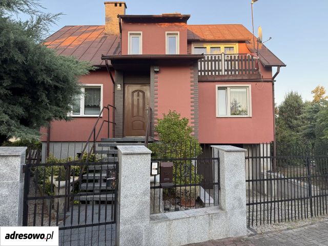 dom wolnostojący, 5 pokoi Ścinawa, ul. Topolowa. Zdjęcie 1